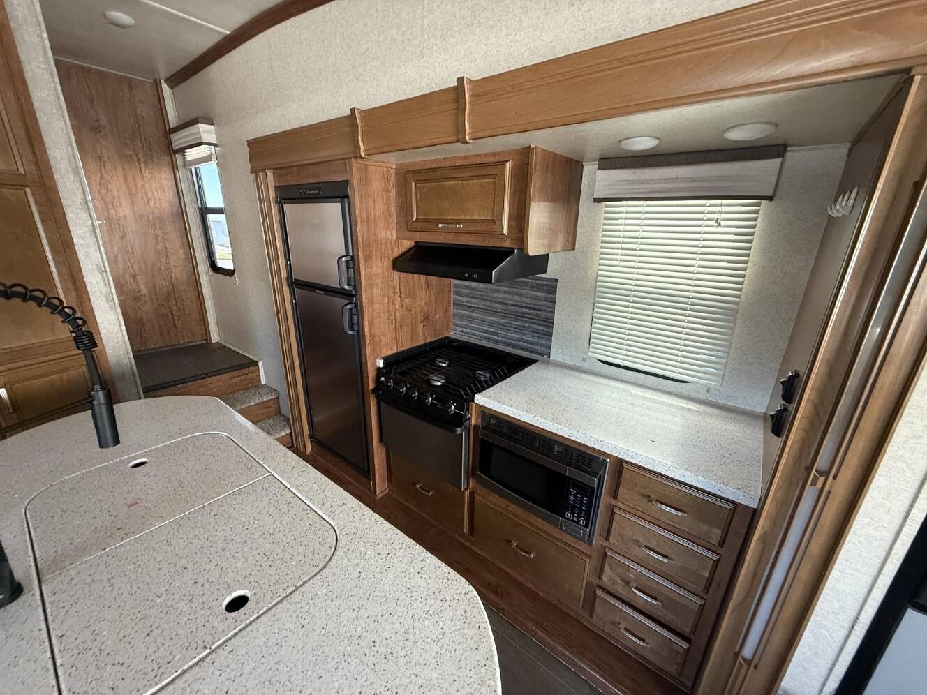 A photo of this 2018 Heartland SUNDANCE XLT 269TS