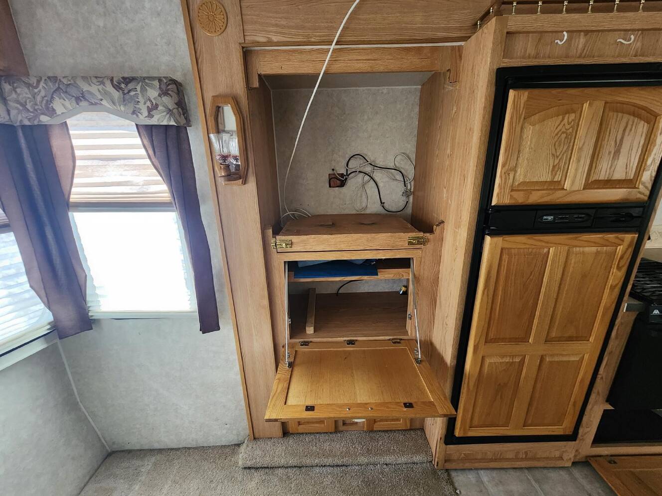 A photo of this 2004 Peterson Industries EXCEL 32SKW