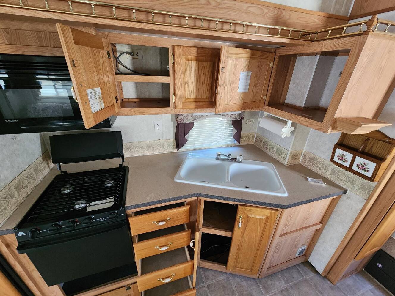 A photo of this 2004 Peterson Industries EXCEL 32SKW