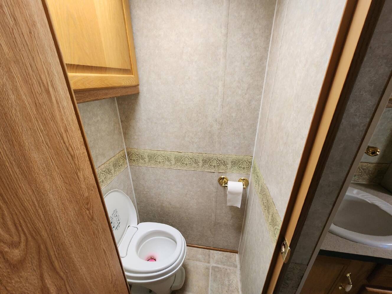 A photo of this 2004 Peterson Industries EXCEL 32SKW