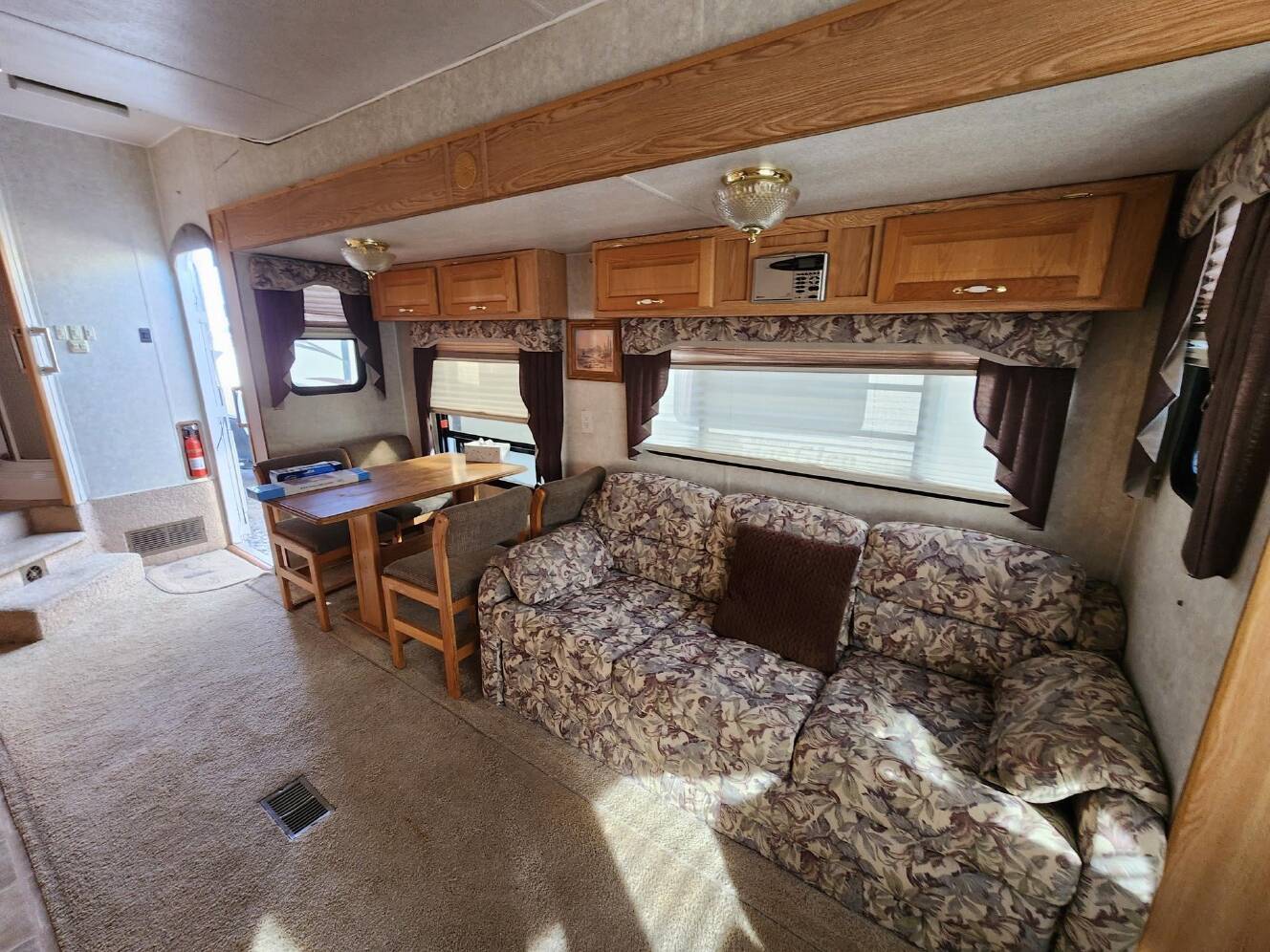 A photo of this 2004 Peterson Industries EXCEL 32SKW