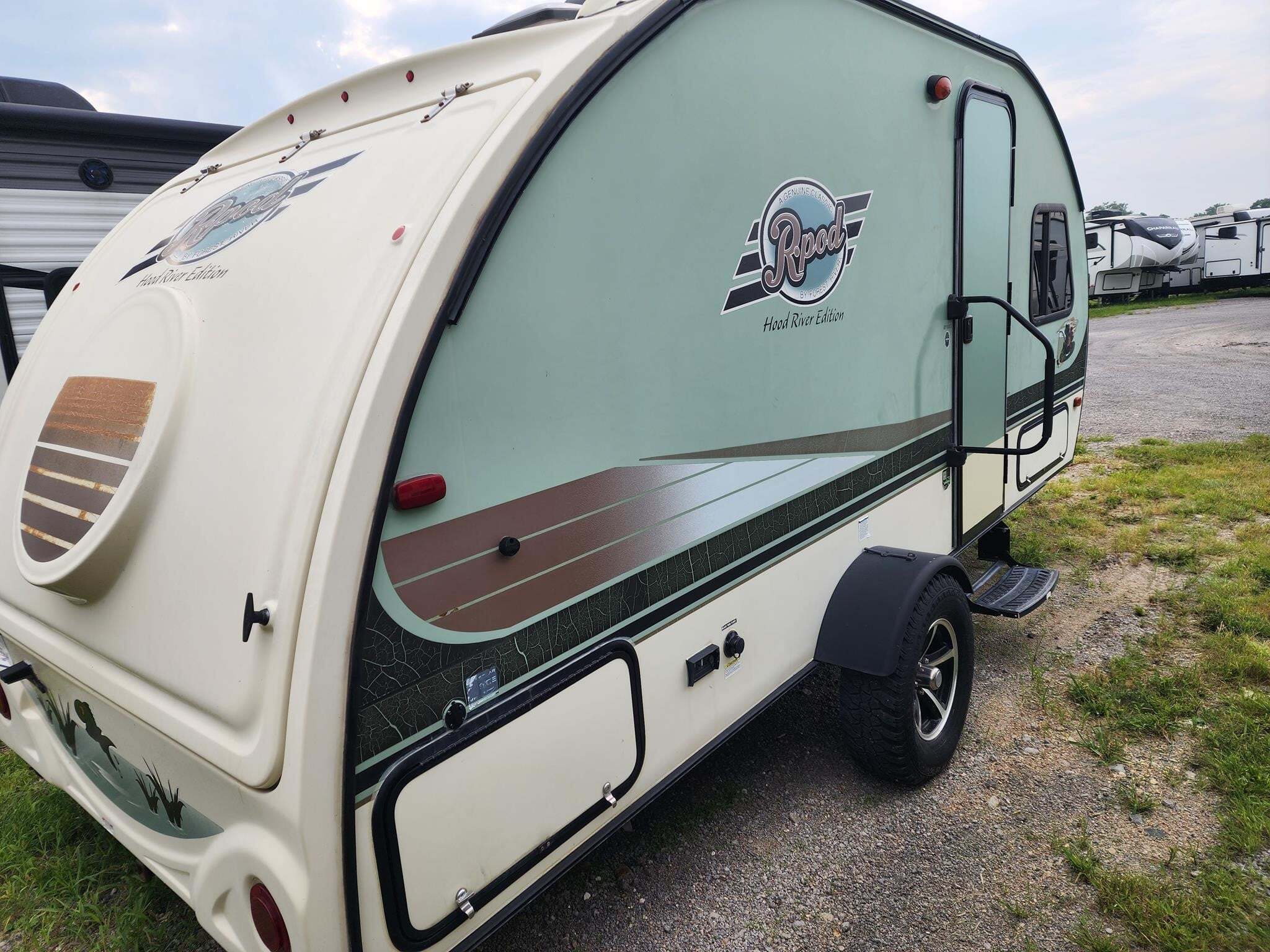 2017 Forest River R-POD 183G RV