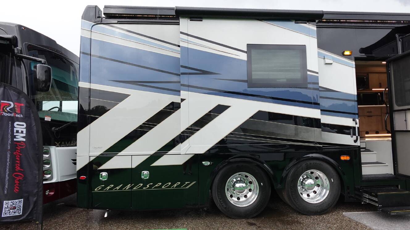 A photo of this 2027 Dynamax GRAND SPORT 45CB