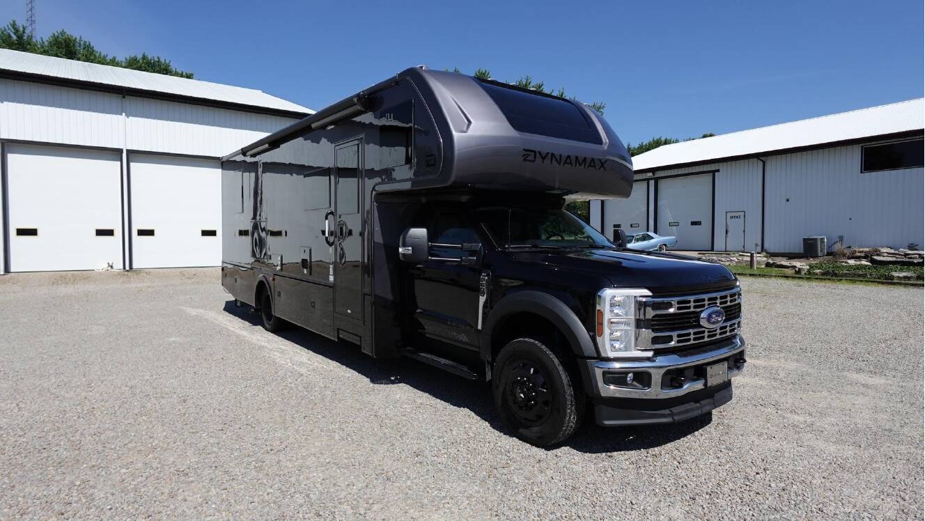 A photo of this 2027 Dynamax ISATA 6 30FW