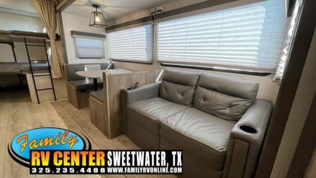 A photo of this 2022 Forest River SURVEYOR LEGEND 276BHLE