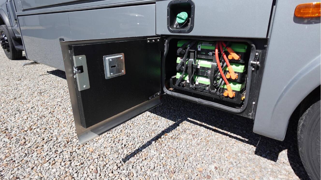 A photo of this 2026 Dynamax ISATA 6 30FW