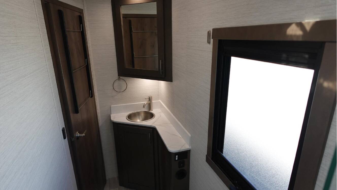 A photo of this 2026 Dynamax ISATA 6 30FW