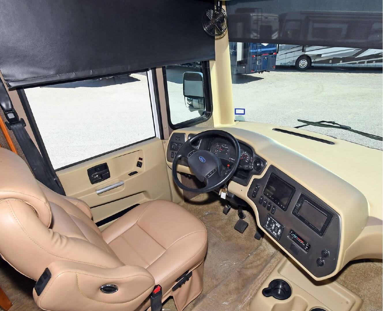 A photo of this 2016 Tiffin ALLEGRO OPEN ROAD 36LA