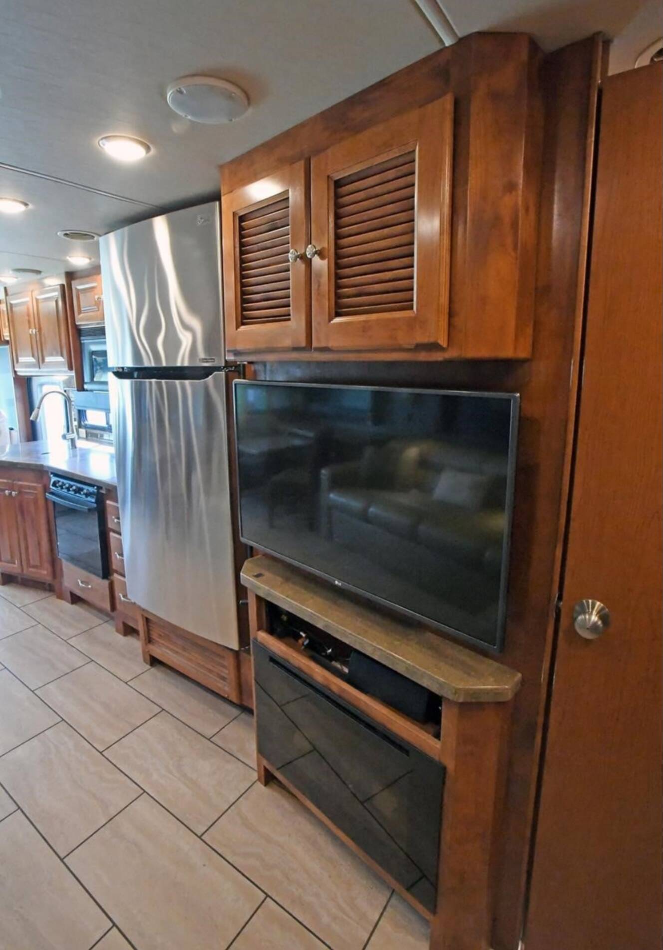 A photo of this 2016 Tiffin ALLEGRO OPEN ROAD 36LA