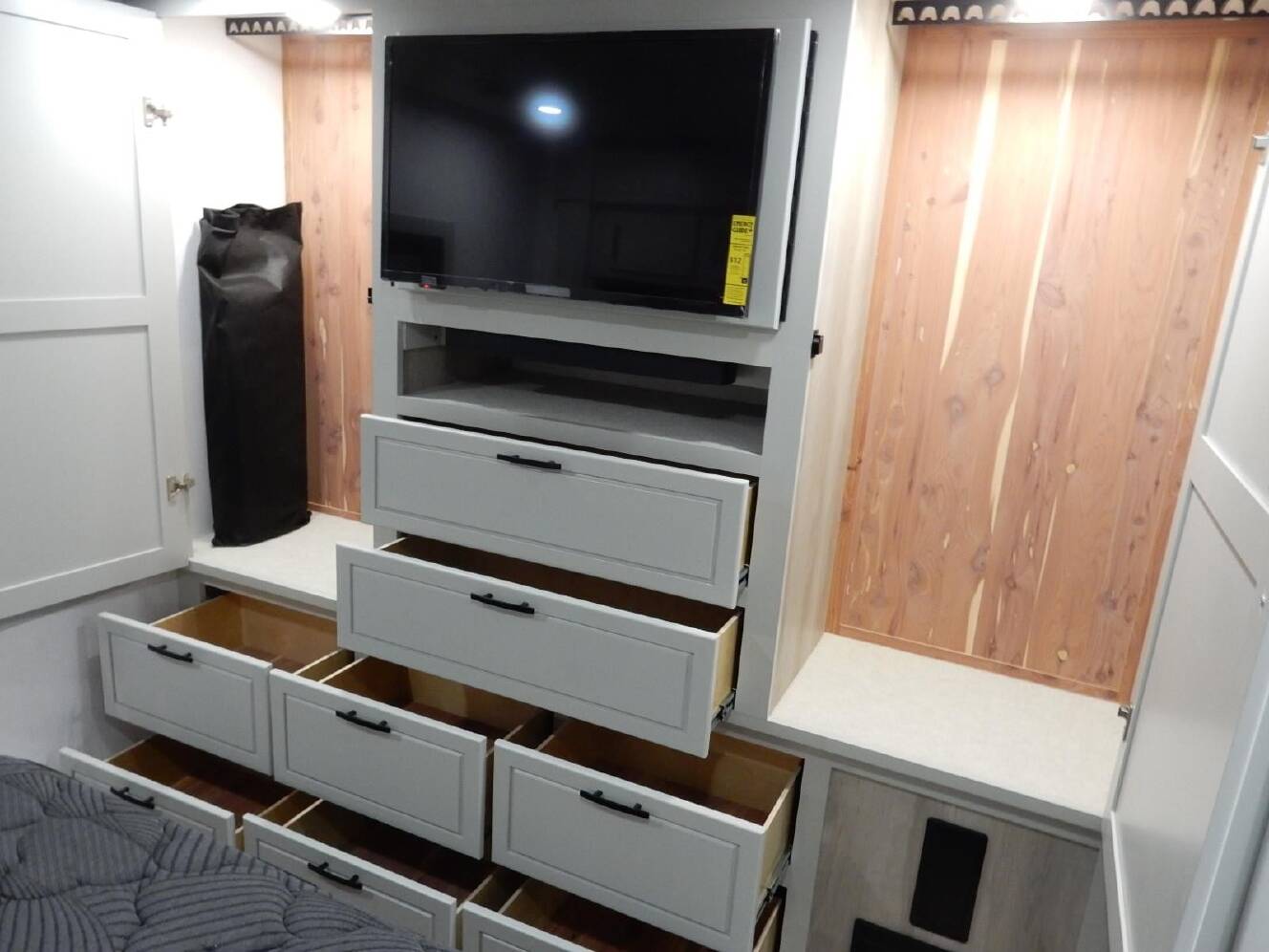 A photo of this 2027 Dynamax DX3 34KD