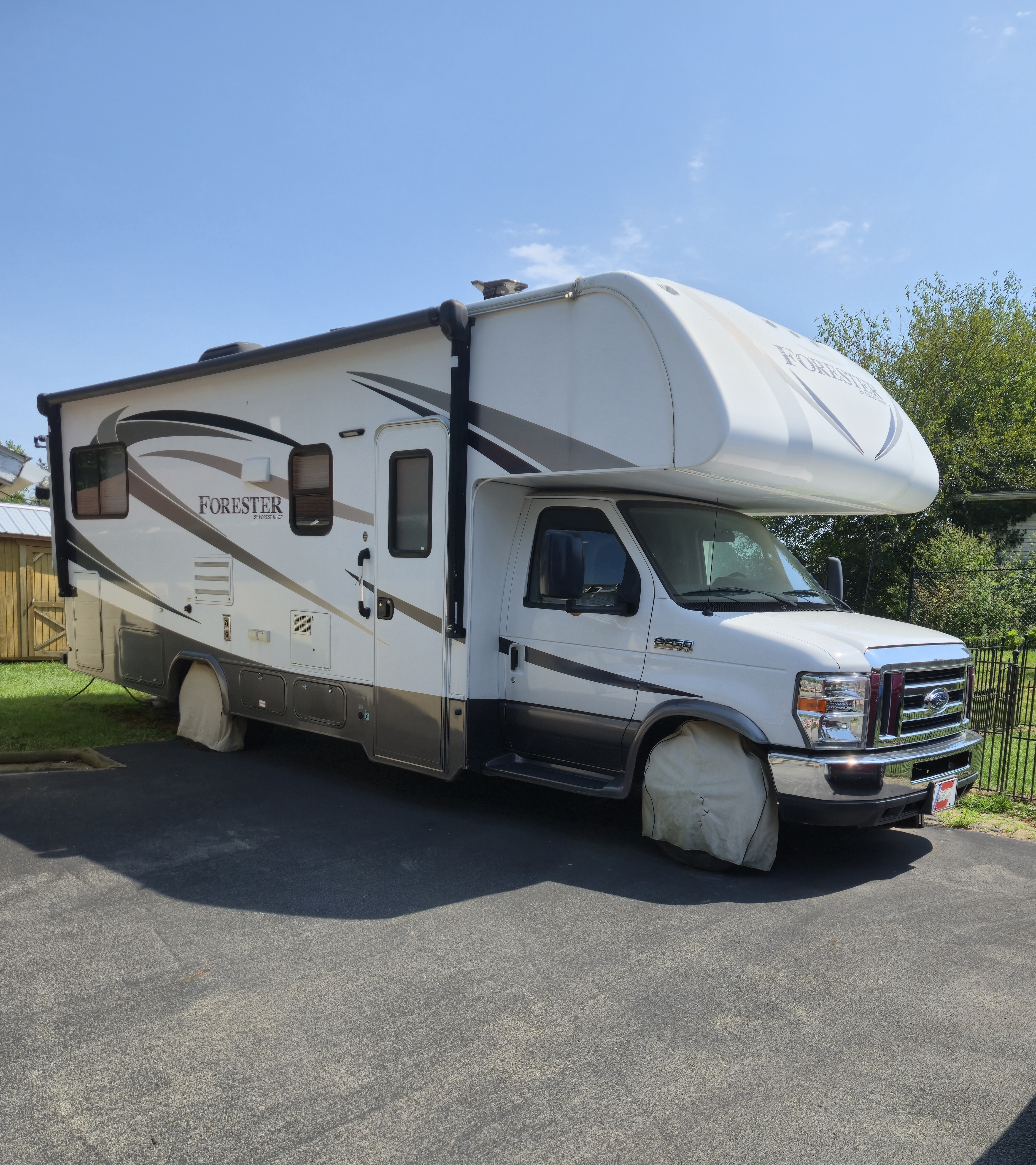 2017 Forest River FORESTER 2501TS RV