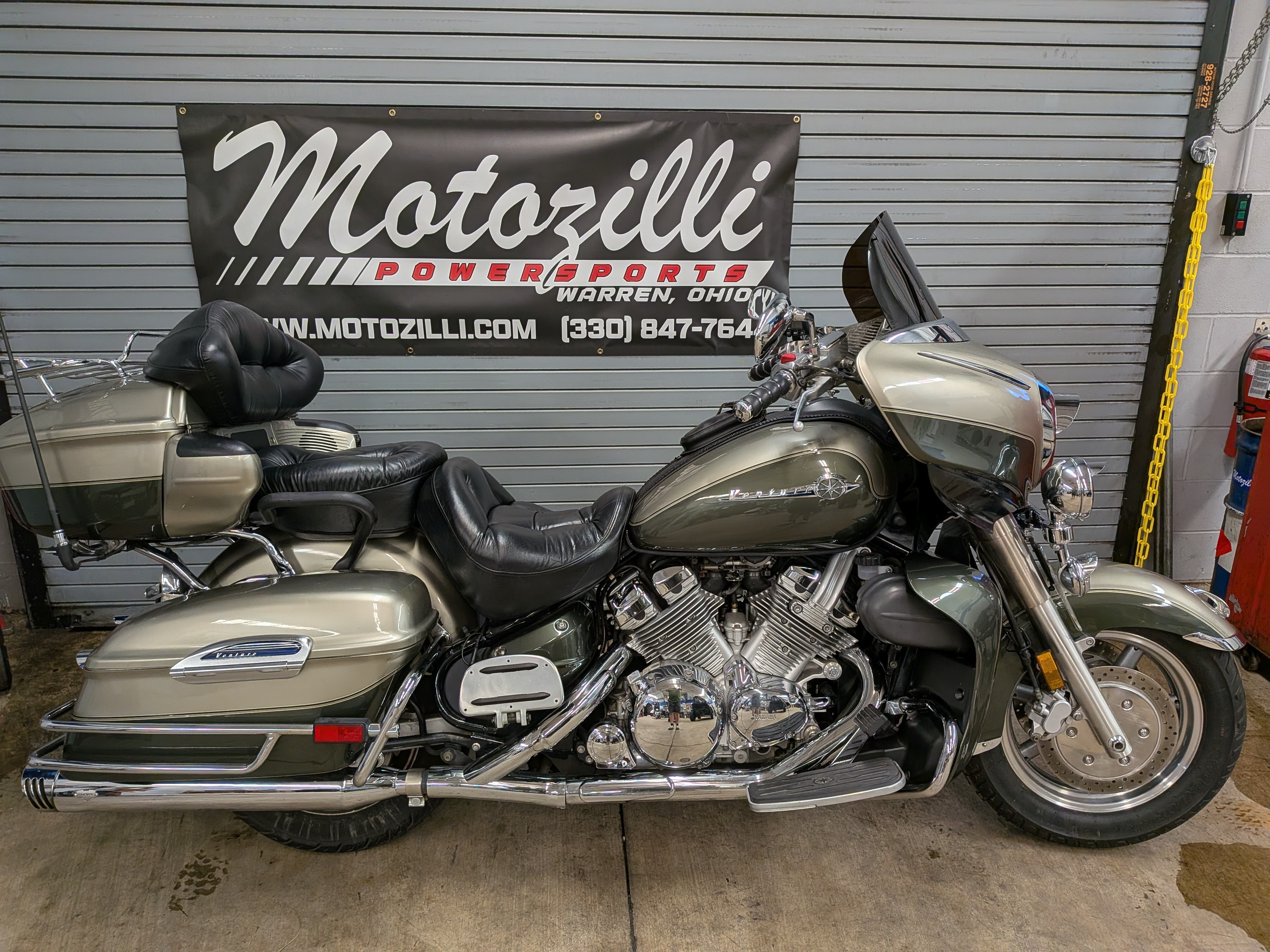 2001 Yamaha Royal Star Venture VENTURE in Warren, OH