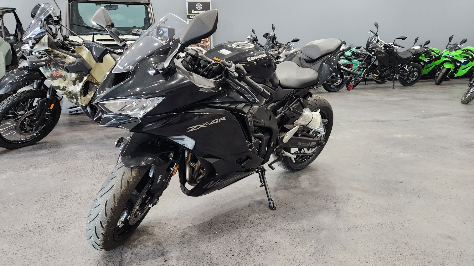 2026 Kawasaki Ninja® ZX™-4R ABS ABS in Gallipolis, OH