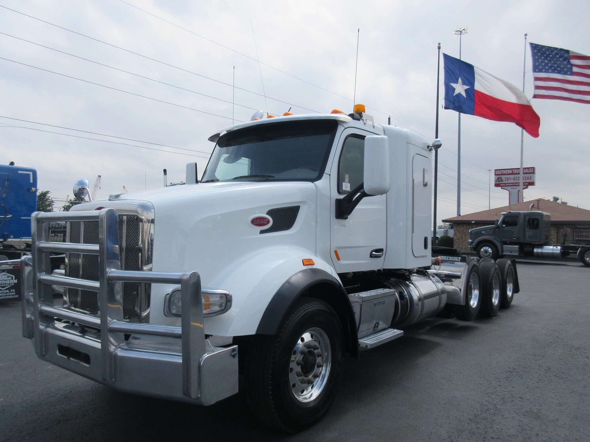 2019 PETERBILT 567 in Channelview, TX