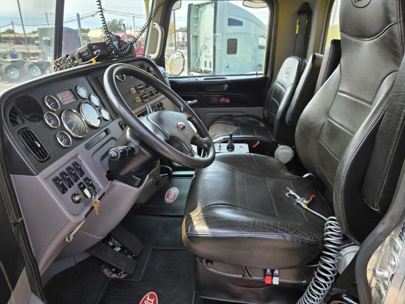 2021 PETERBILT 367