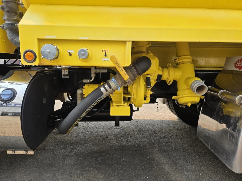 2021 PETERBILT 367
