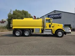 2021 PETERBILT 367