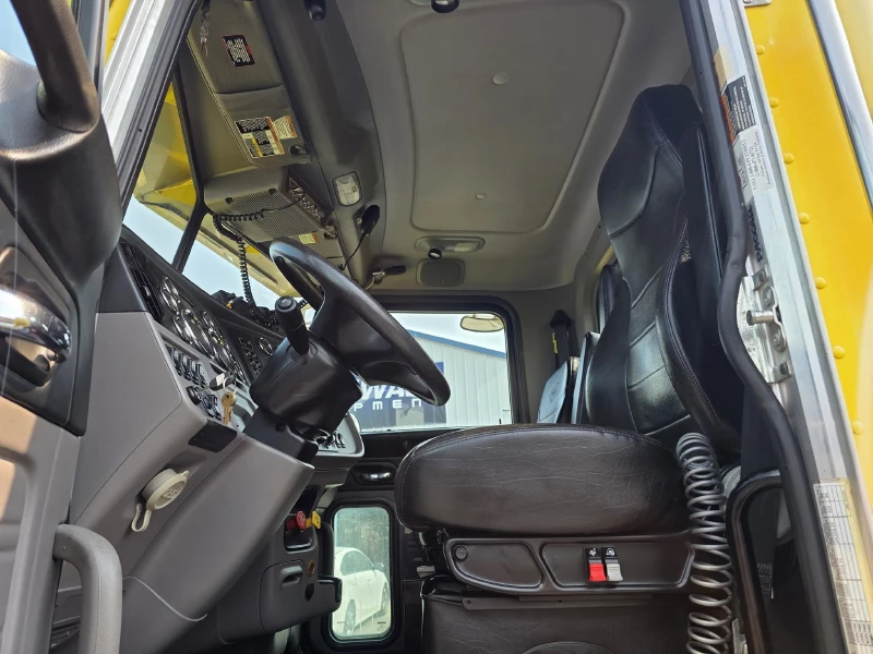 2021 PETERBILT 367
