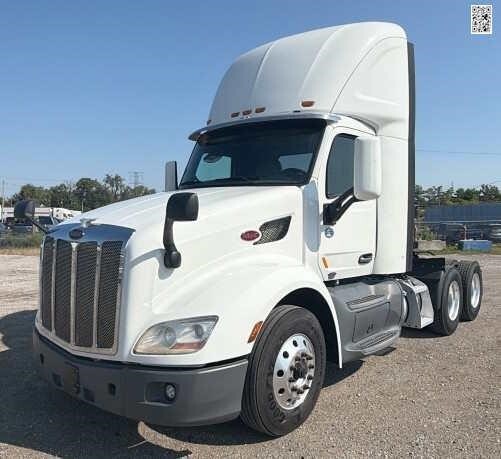 2020 PETERBILT 579 in Indianapolis, IN