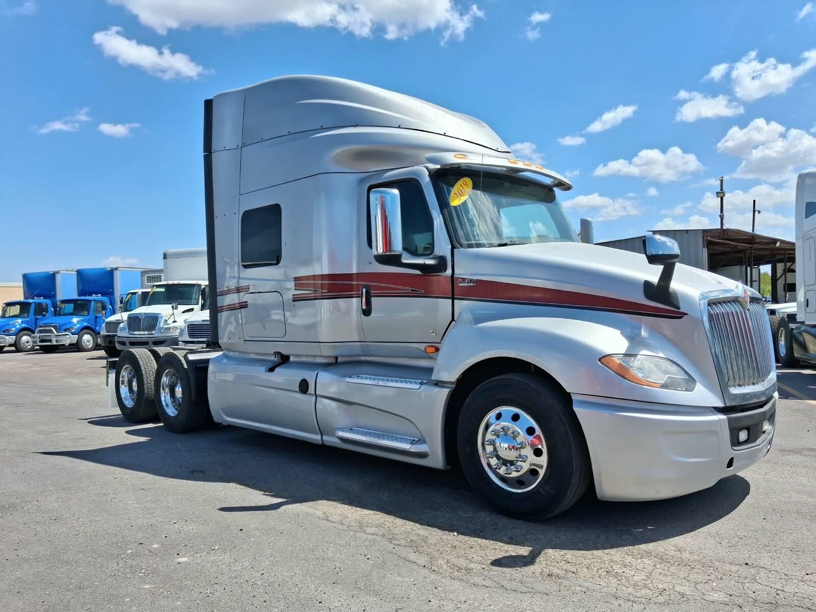2019 INTERNATIONAL LT in Mission, TX