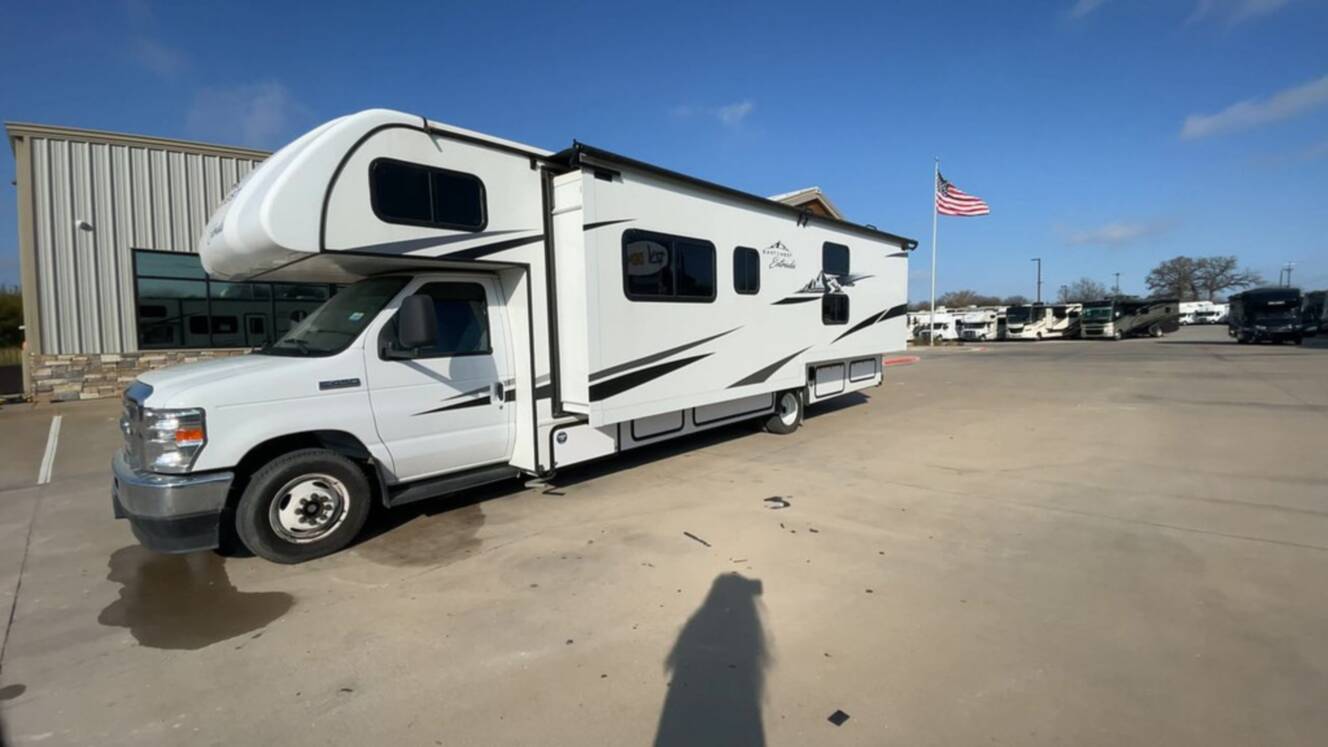 A photo of this 2024 East To West ENTRADA 3100FB