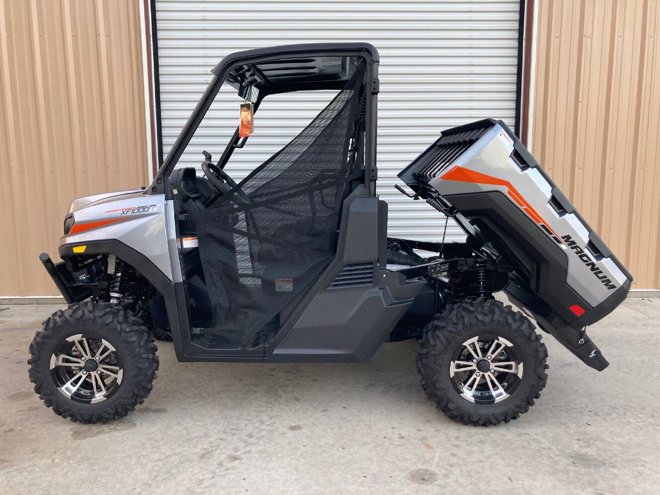 A photo of this 2025 Argo Magnum XF 1000 LE