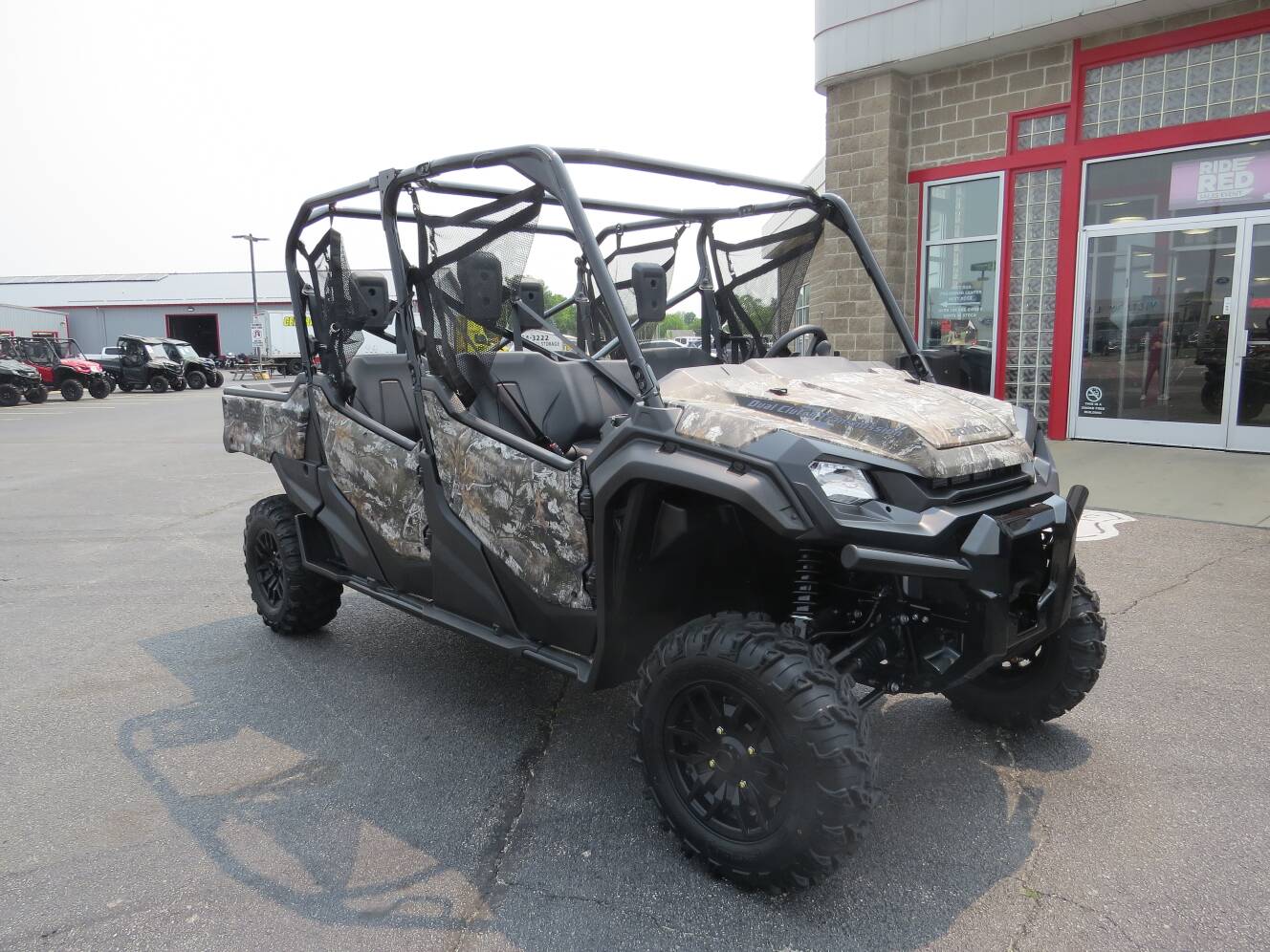 A photo of this 2025 Honda Pioneer 1000-6 Crew Deluxe