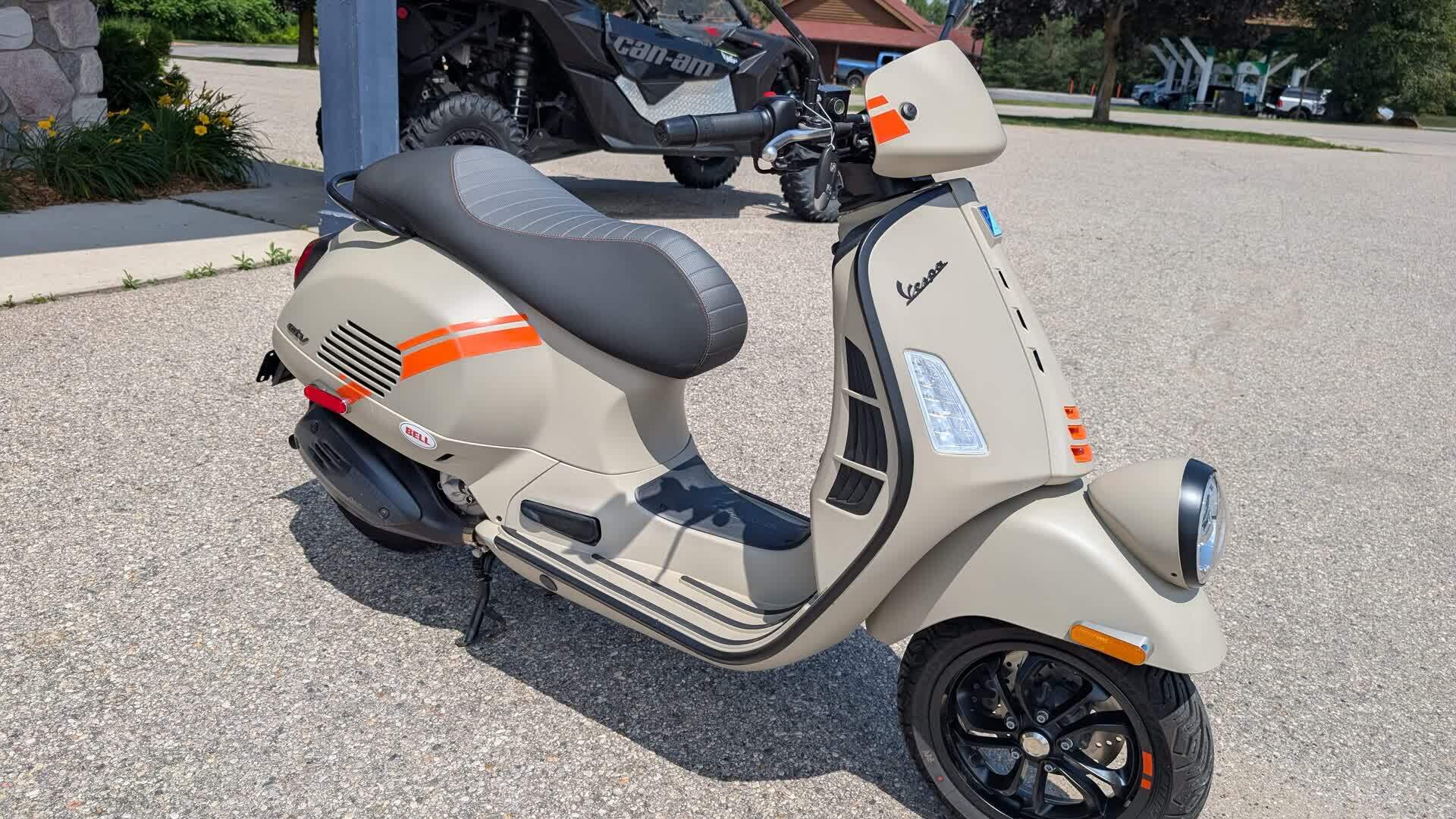2024 Vespa GTV 300 300 in Petoskey, MI