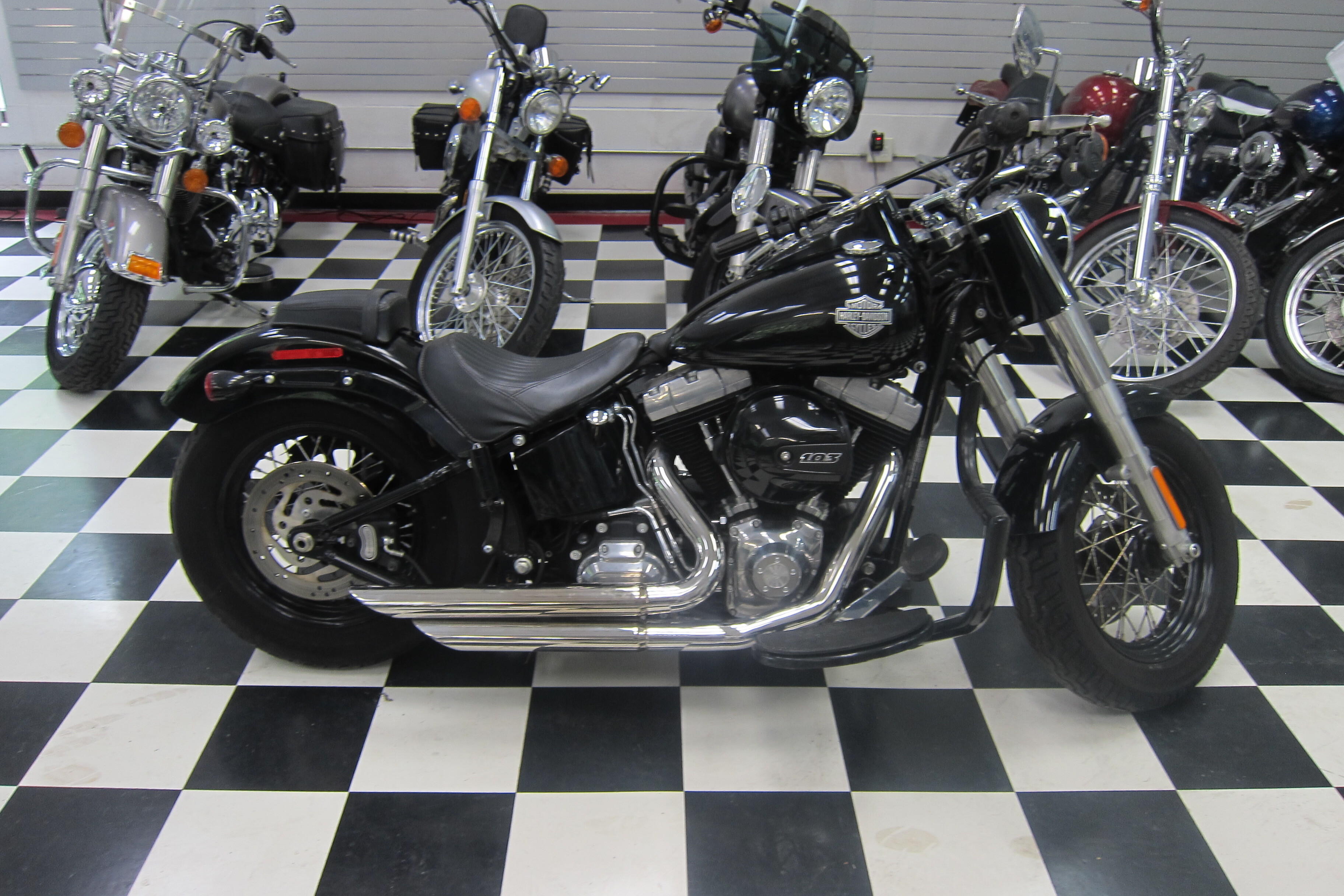 2017 Harley-Davidson FLS Softail Slim SLIM in Charleston, WV