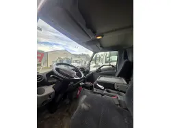 2017 HINO 155