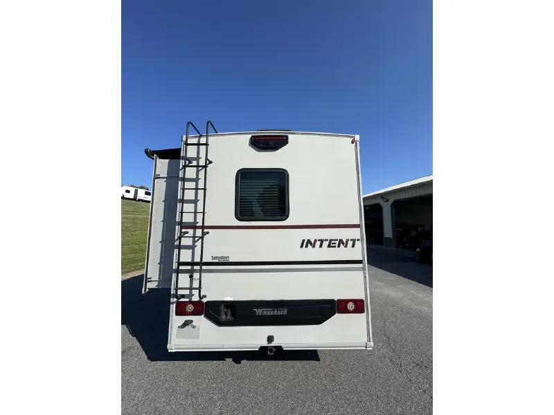 2021 WINNEBAGO INTENT 29L