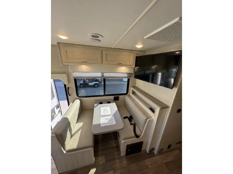 2021 WINNEBAGO INTENT 29L