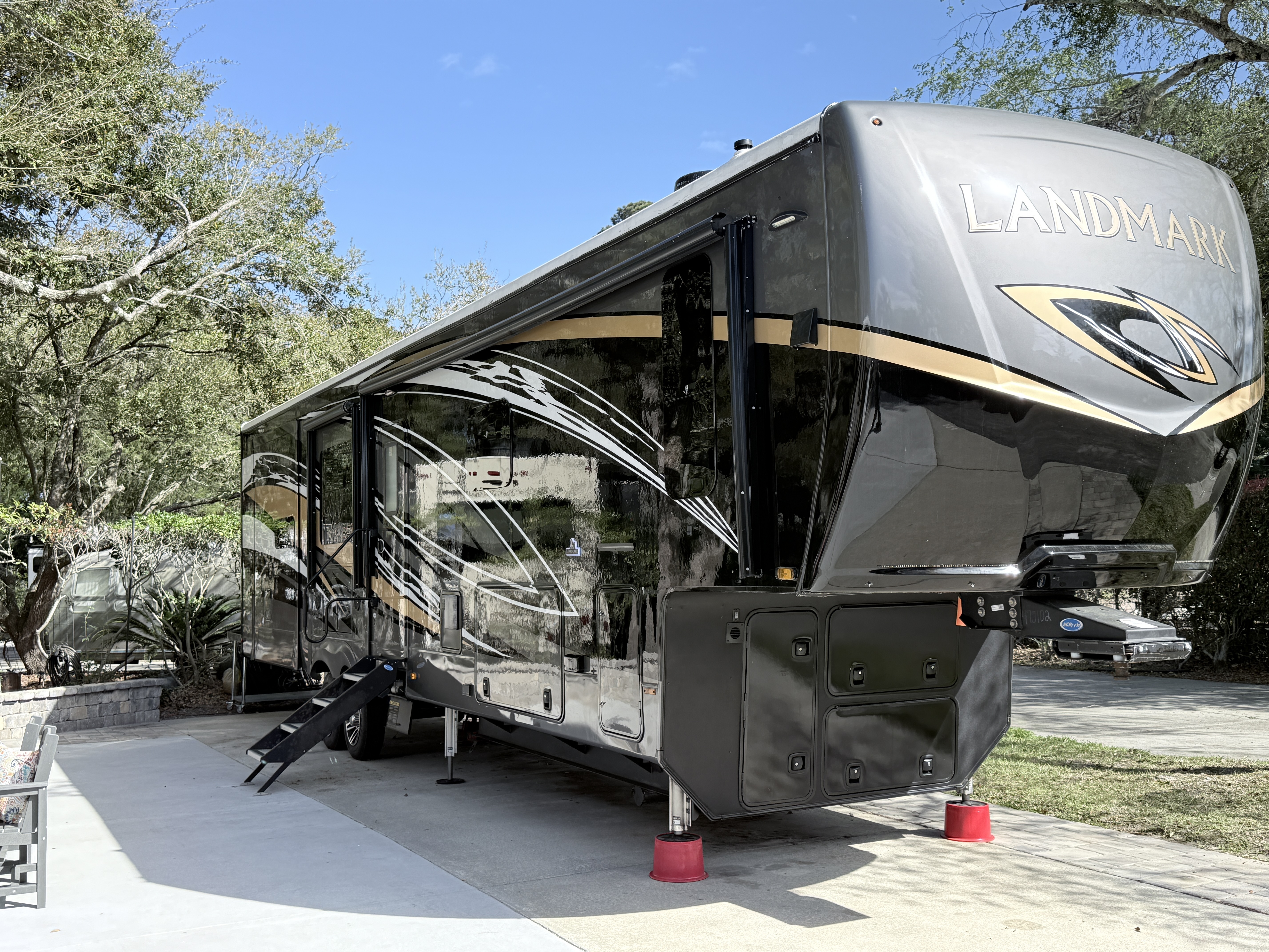 2021 Heartland LANDMARK CHESAPEAKE RV