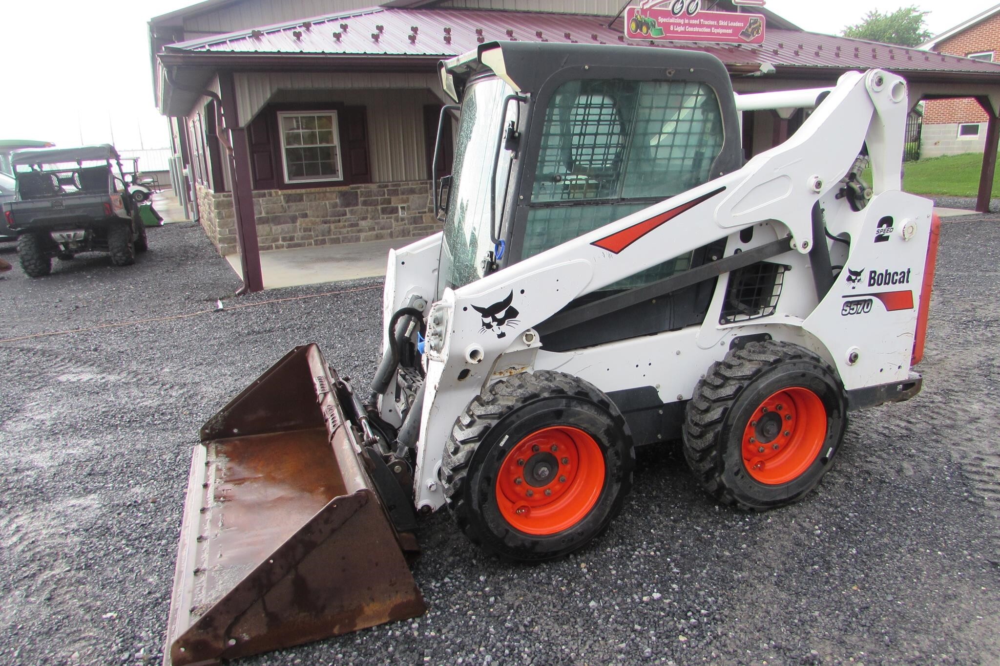 2016 BOBCAT S570 in Chambersburg, PA