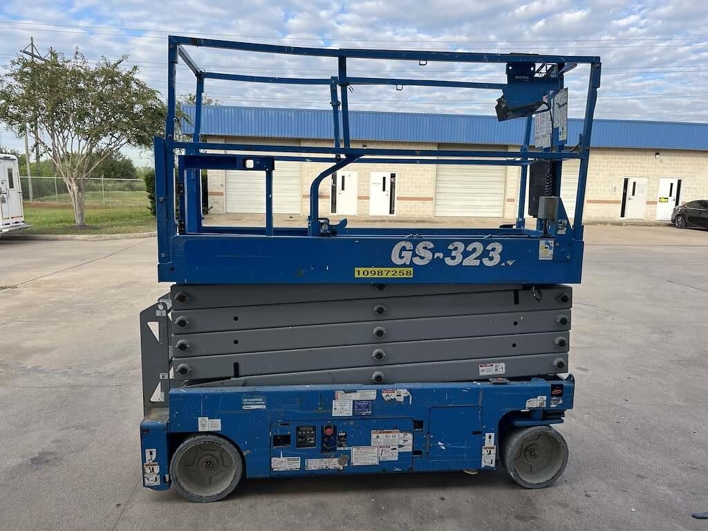 2019 GENIE GS3232 in Houston, TX