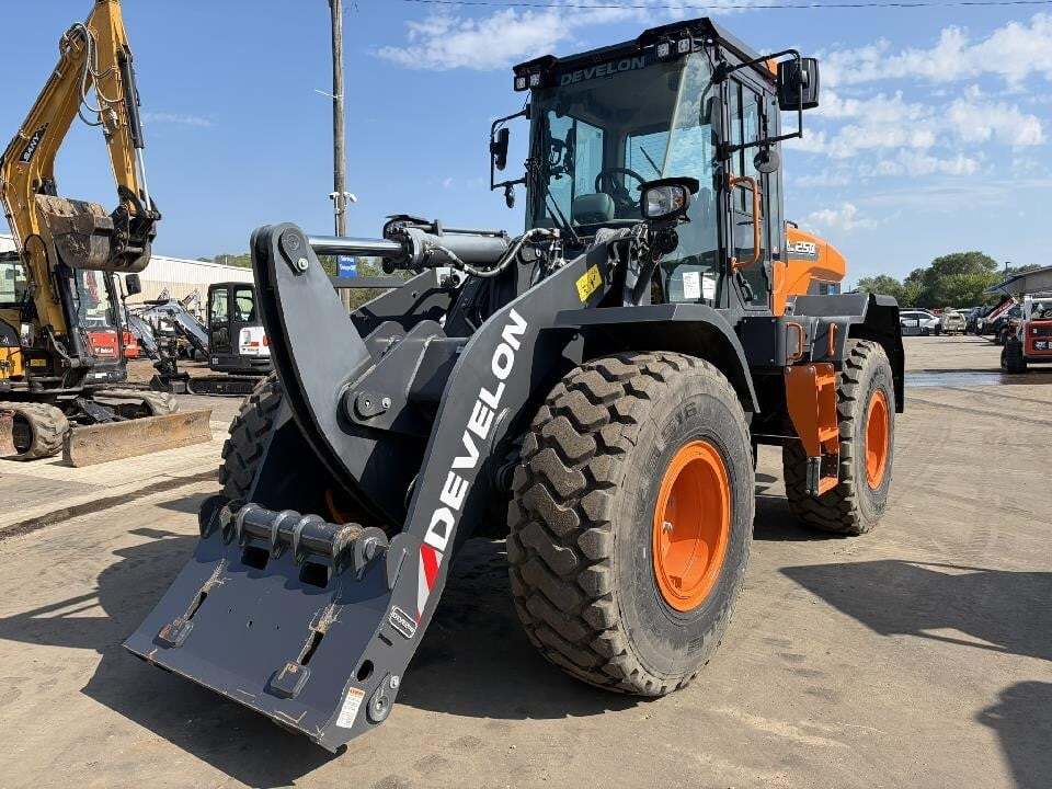 2024 DEVELON DL250-7 in Anoka, MN