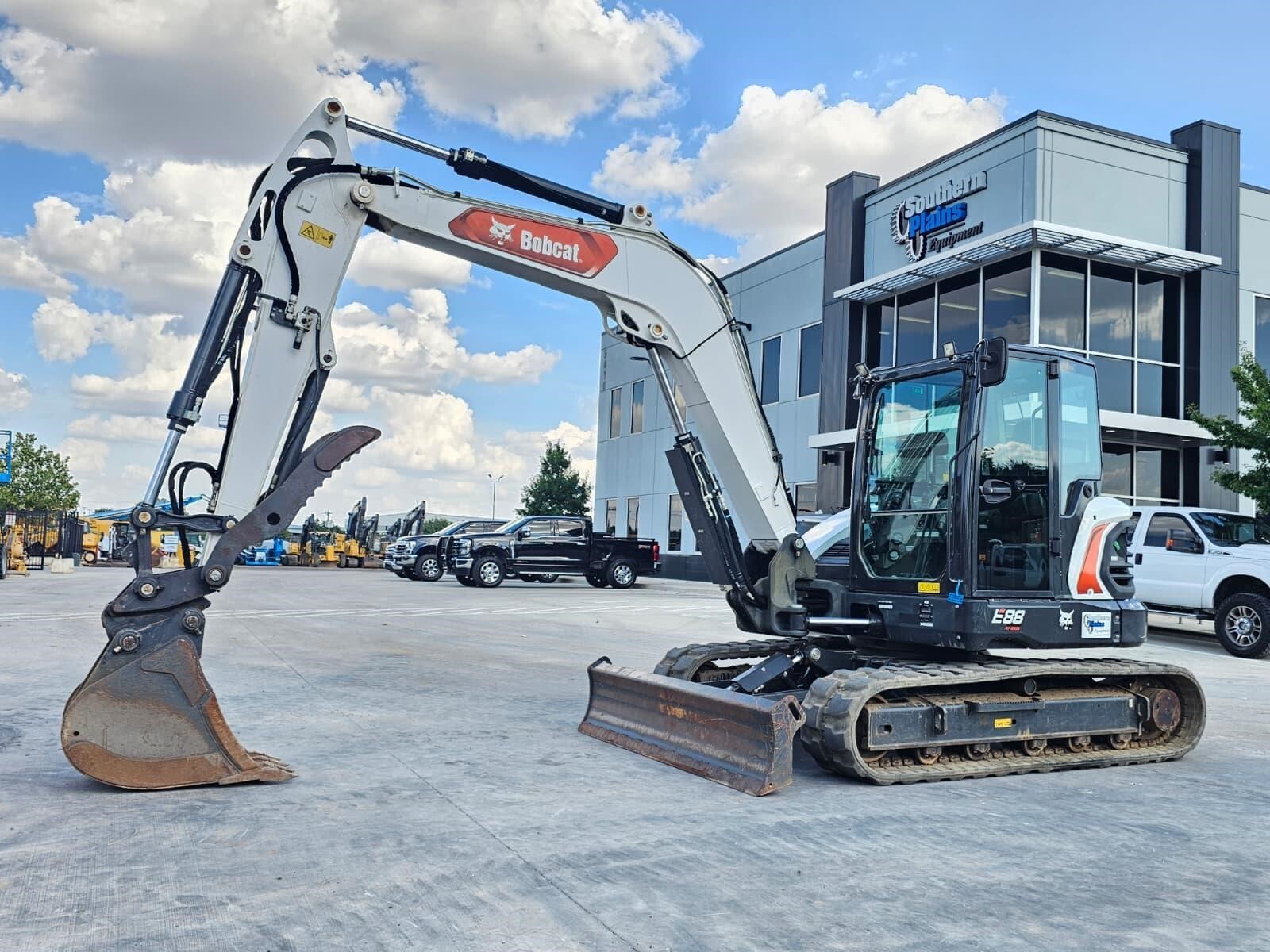 2023 BOBCAT E88R2 in San Antonio, TX