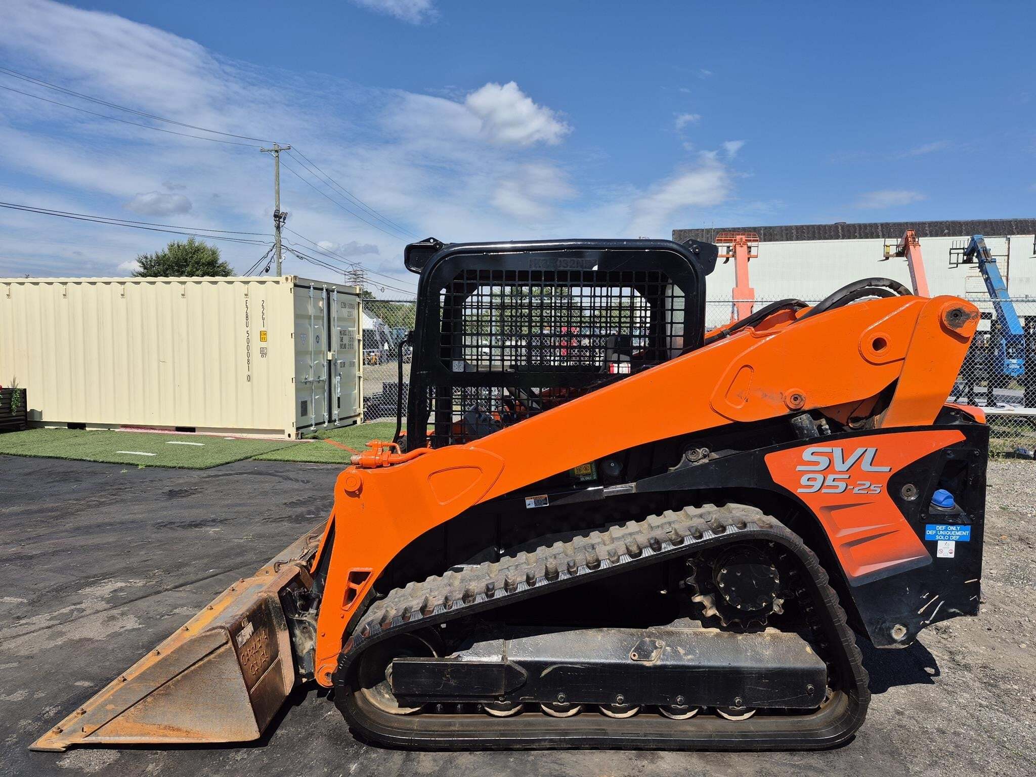 2017 KUBOTA SVL95-2S in Essington, PA