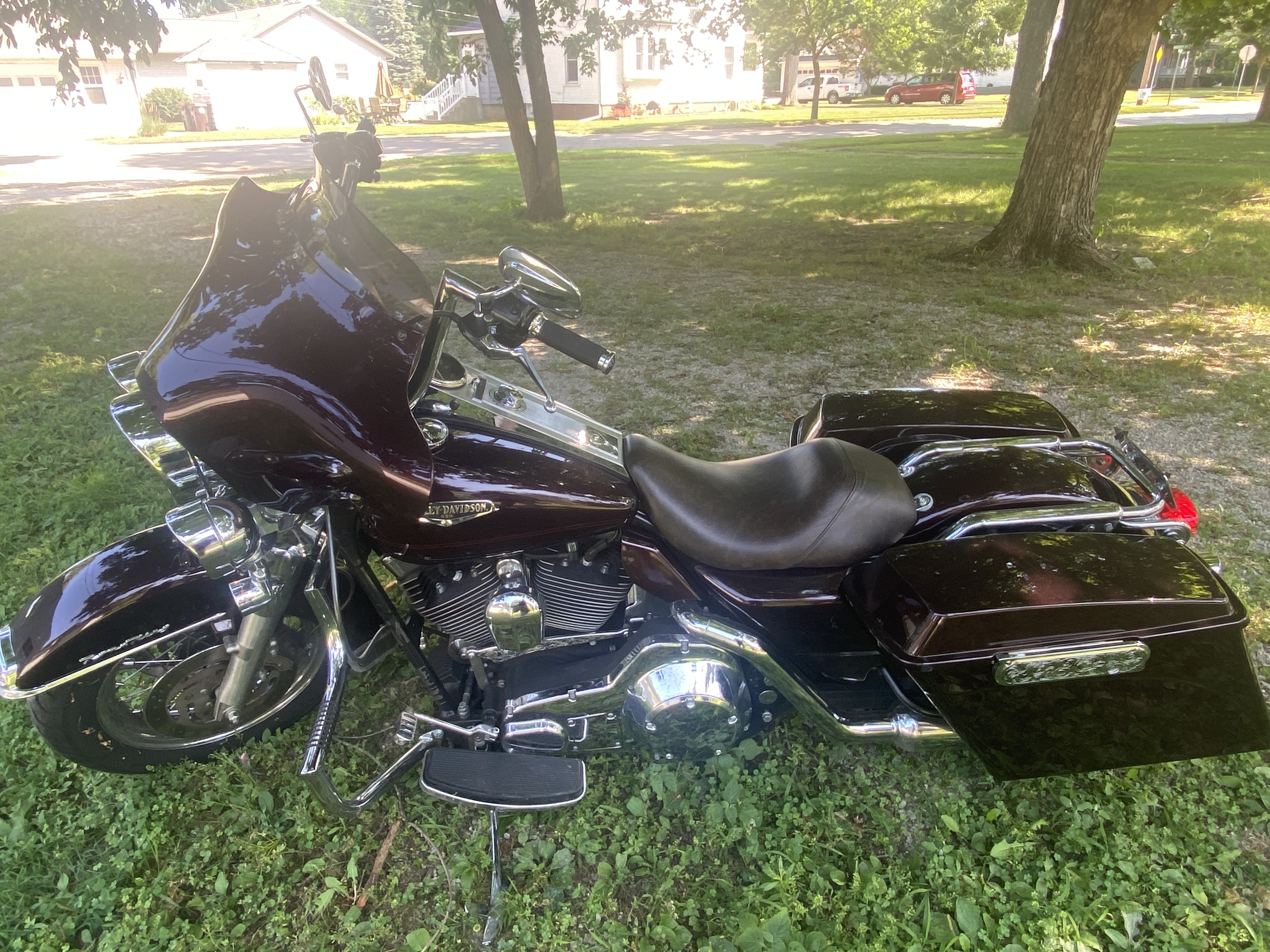 2005 Harley-Davidson ROAD KING CLASSIC in henry IL