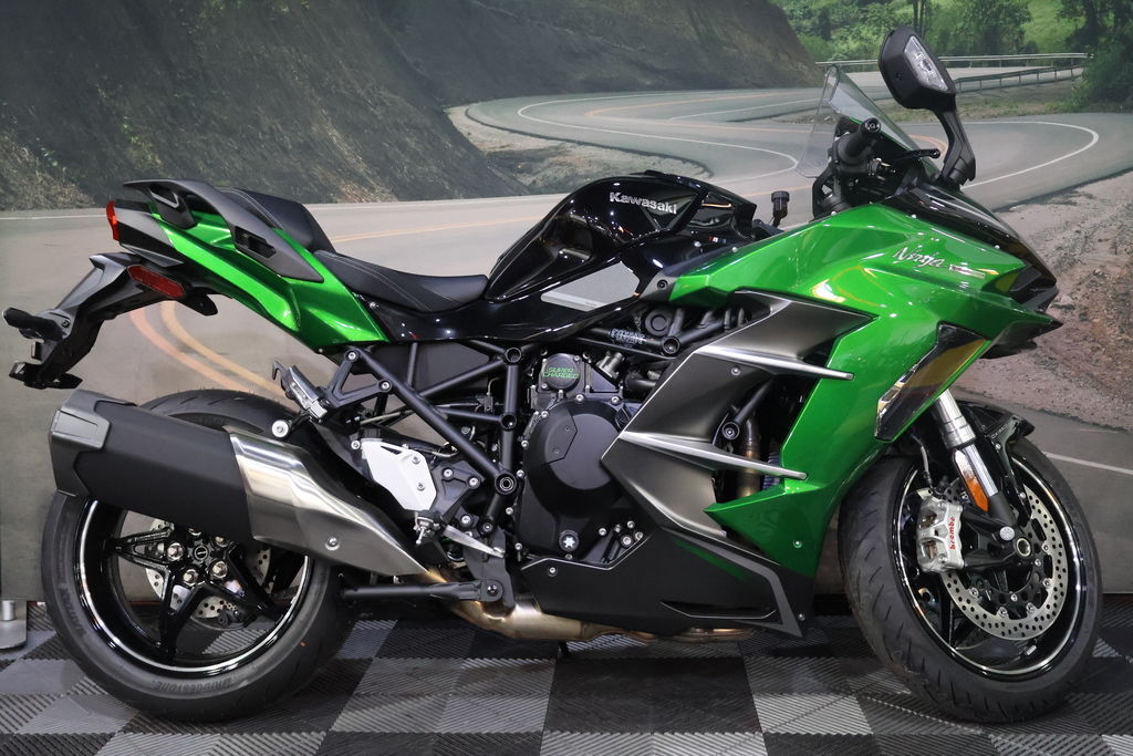 2025 Kawasaki NINJA H2® SX SE ABS SE+ in Chatsworth, CA