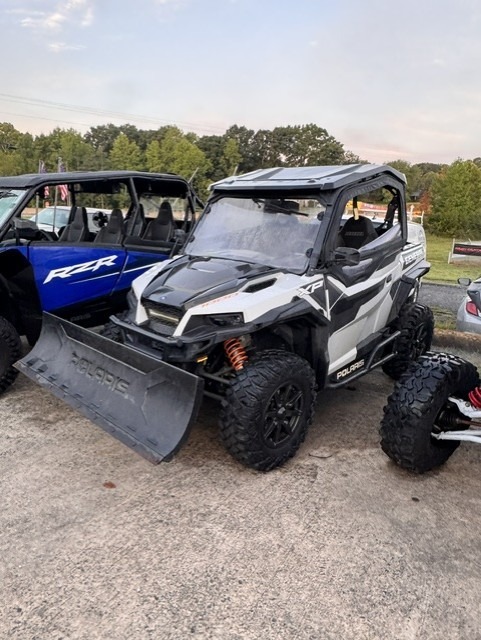 2022 Polaris General XP 1000 Deluxe UTV/Utility ATV