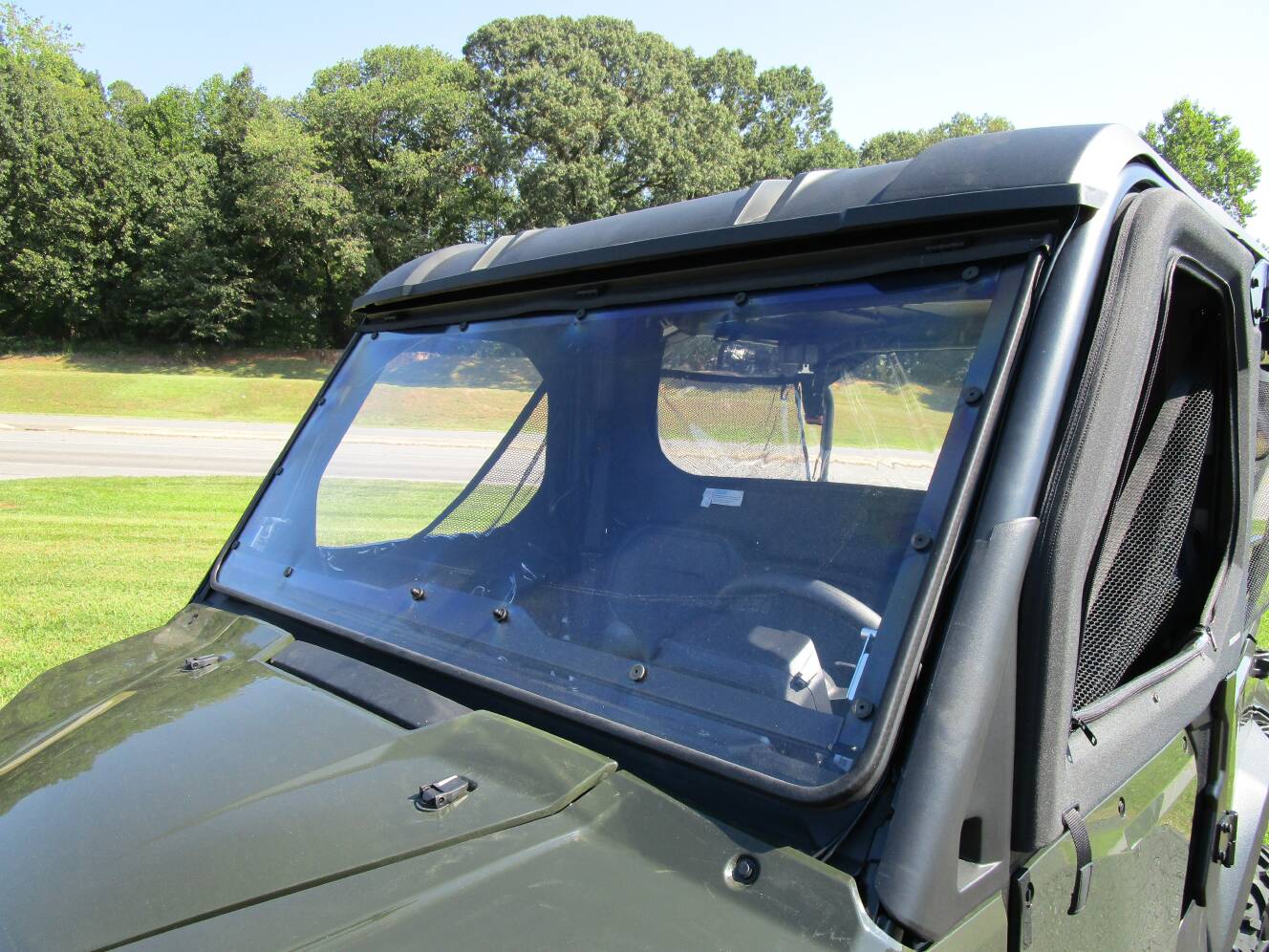 A photo of this 2026 Honda Pioneer 1000-5 Deluxe
