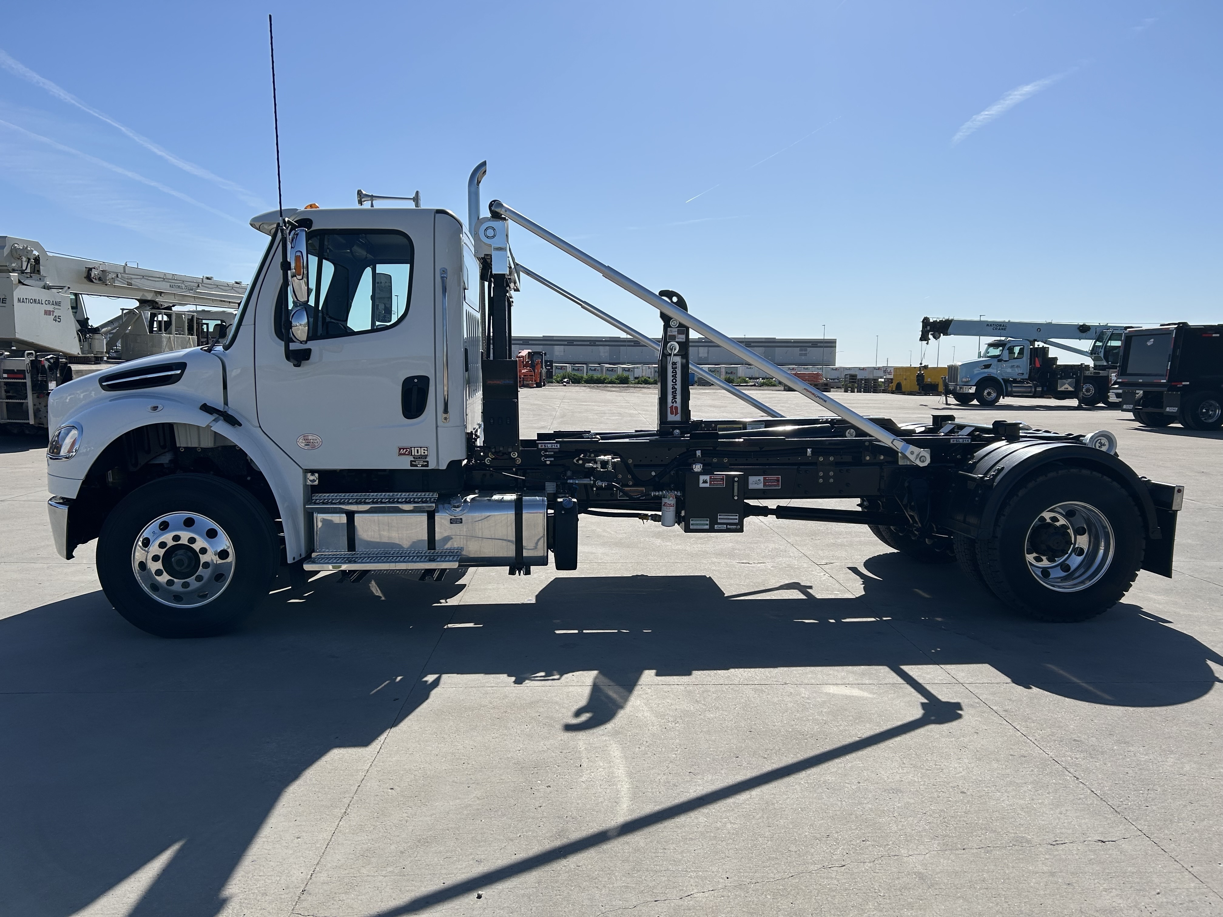 2024 FREIGHTLINER BUSINESS CLASS M2 106 in Minneapolis, MN