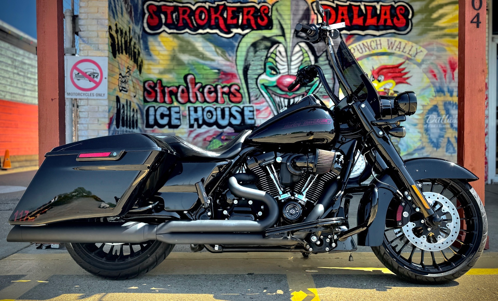 2017 Harley-Davidson Road King® Special SPECIAL in Dallas, TX