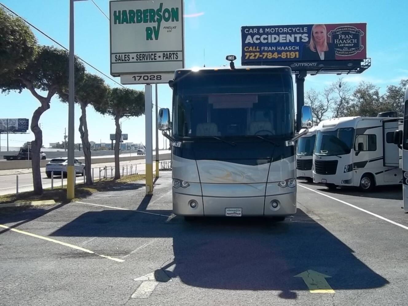 A photo of this 2011 Tiffin Motorhomes Allegro Bus 43 QGP