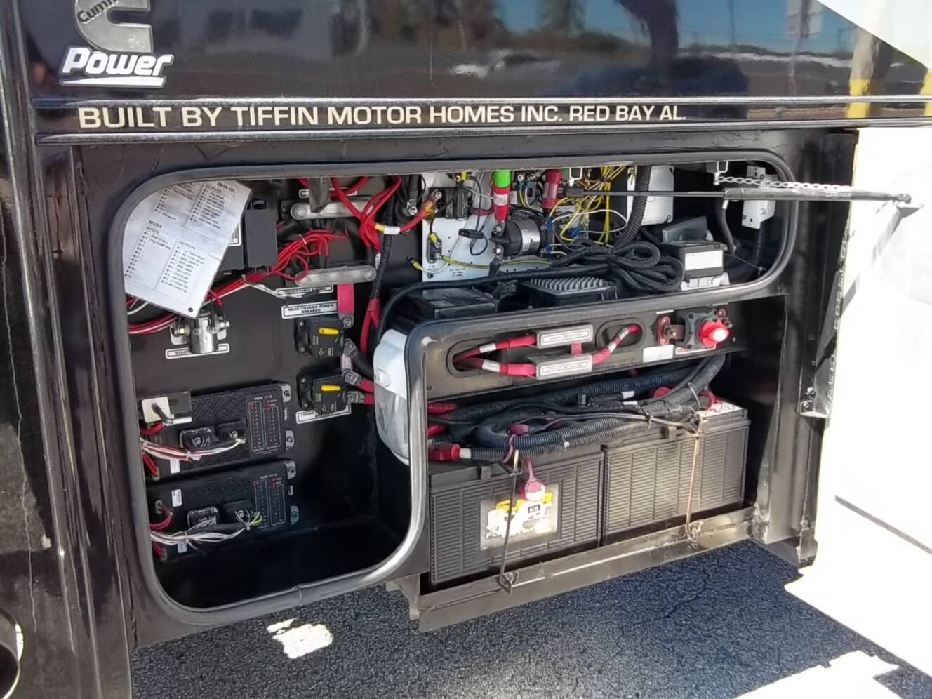 A photo of this 2011 Tiffin Motorhomes Allegro Bus 43 QGP