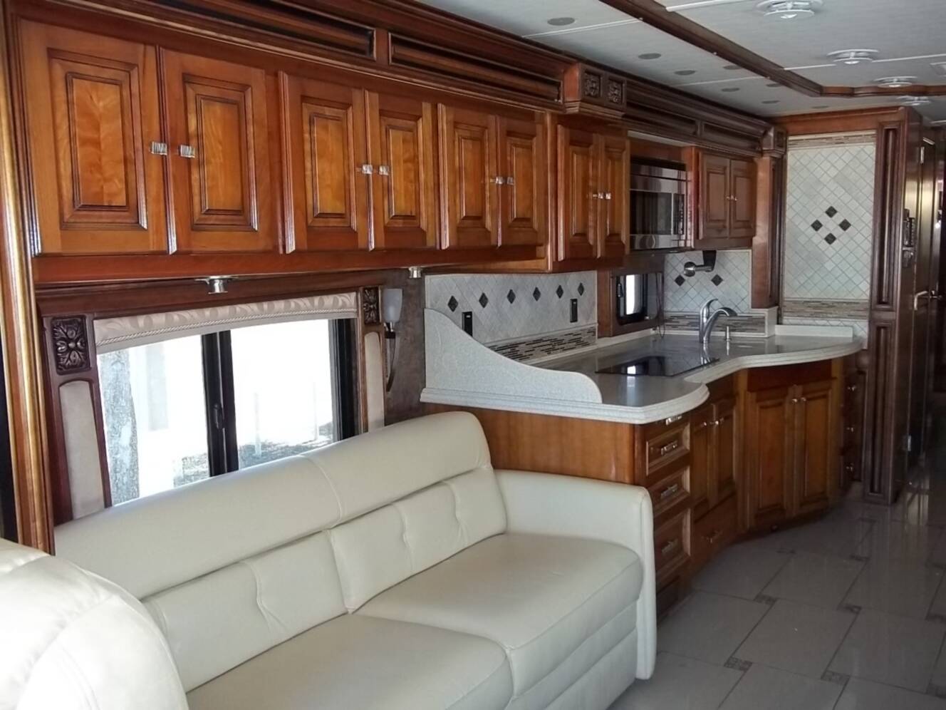 A photo of this 2011 Tiffin Motorhomes Allegro Bus 43 QGP