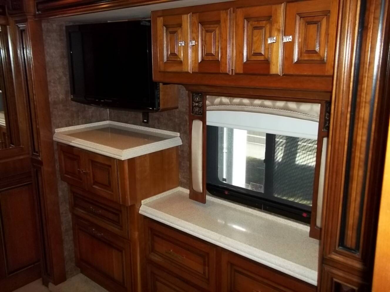 A photo of this 2011 Tiffin Motorhomes Allegro Bus 43 QGP