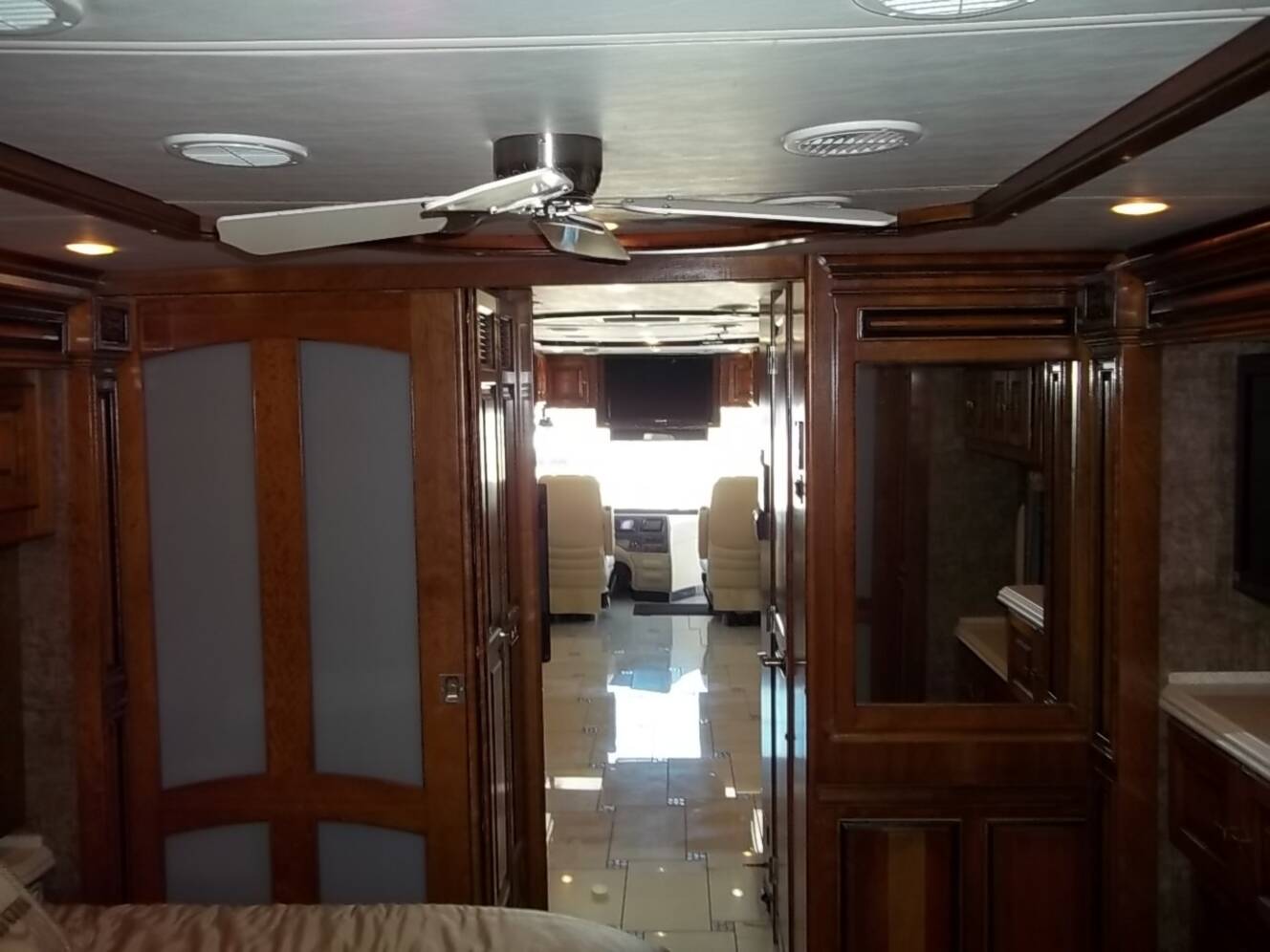 A photo of this 2011 Tiffin Motorhomes Allegro Bus 43 QGP
