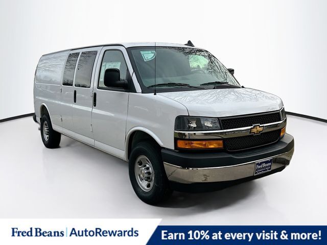 2025 CHEVROLET Express 3500 in Doylestown, PA